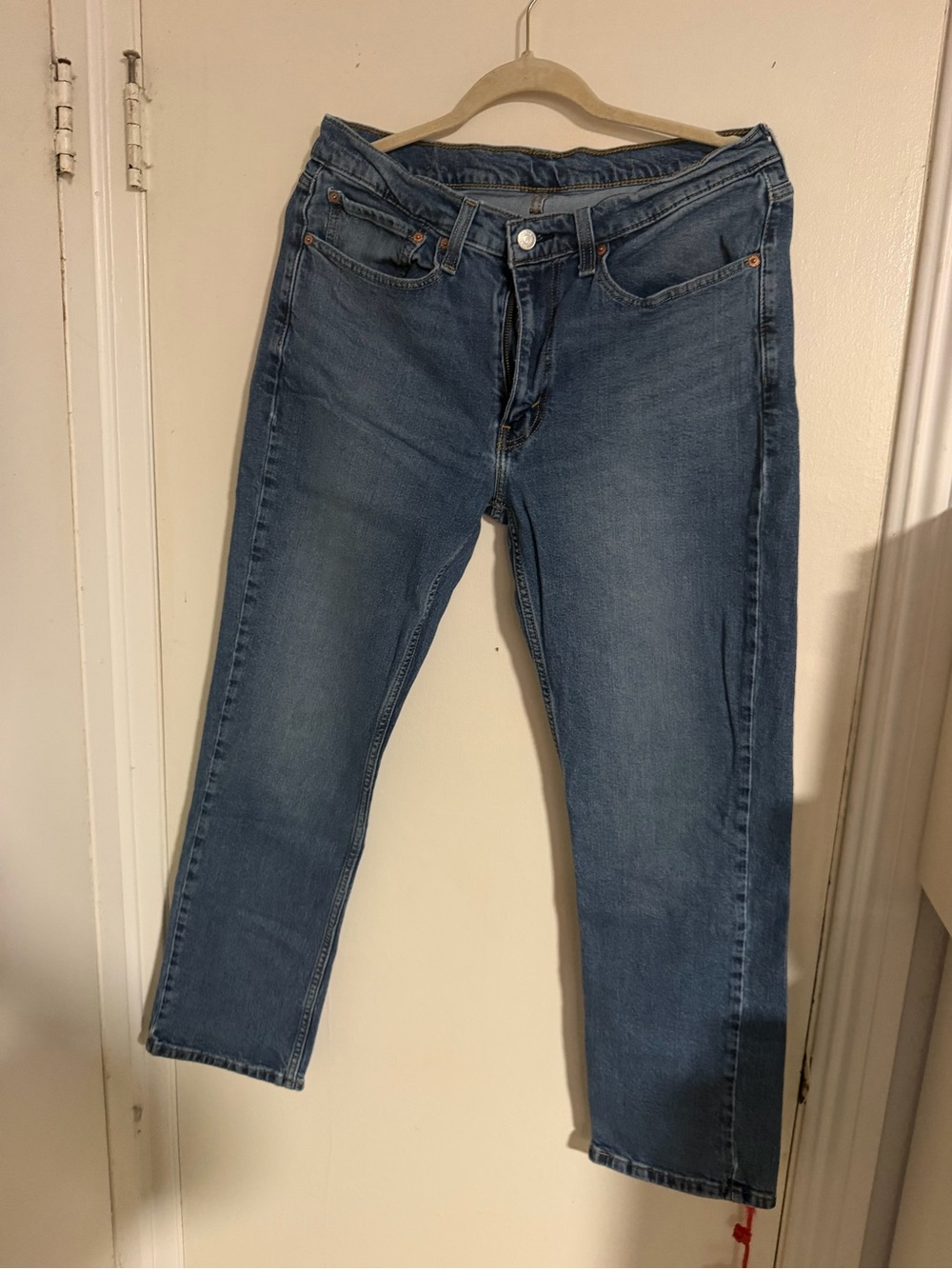 Levi's 514 Straight Fit Medium Wash Blue Denim Jeans Men's Size 34x30